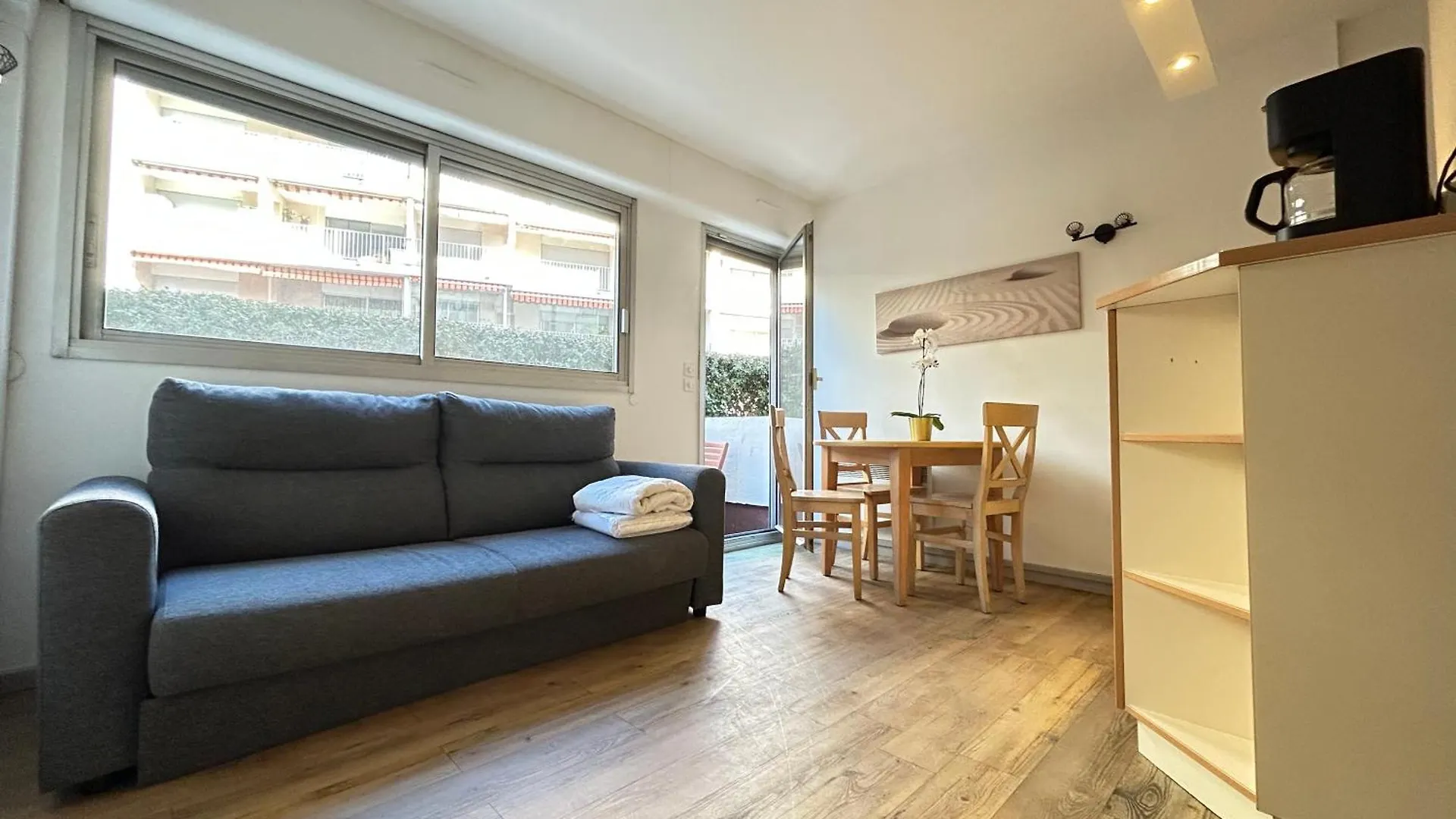 Cosy- 4 Pers Hyper Centre - Plage A 2 Min A Pied Saint-Raphael